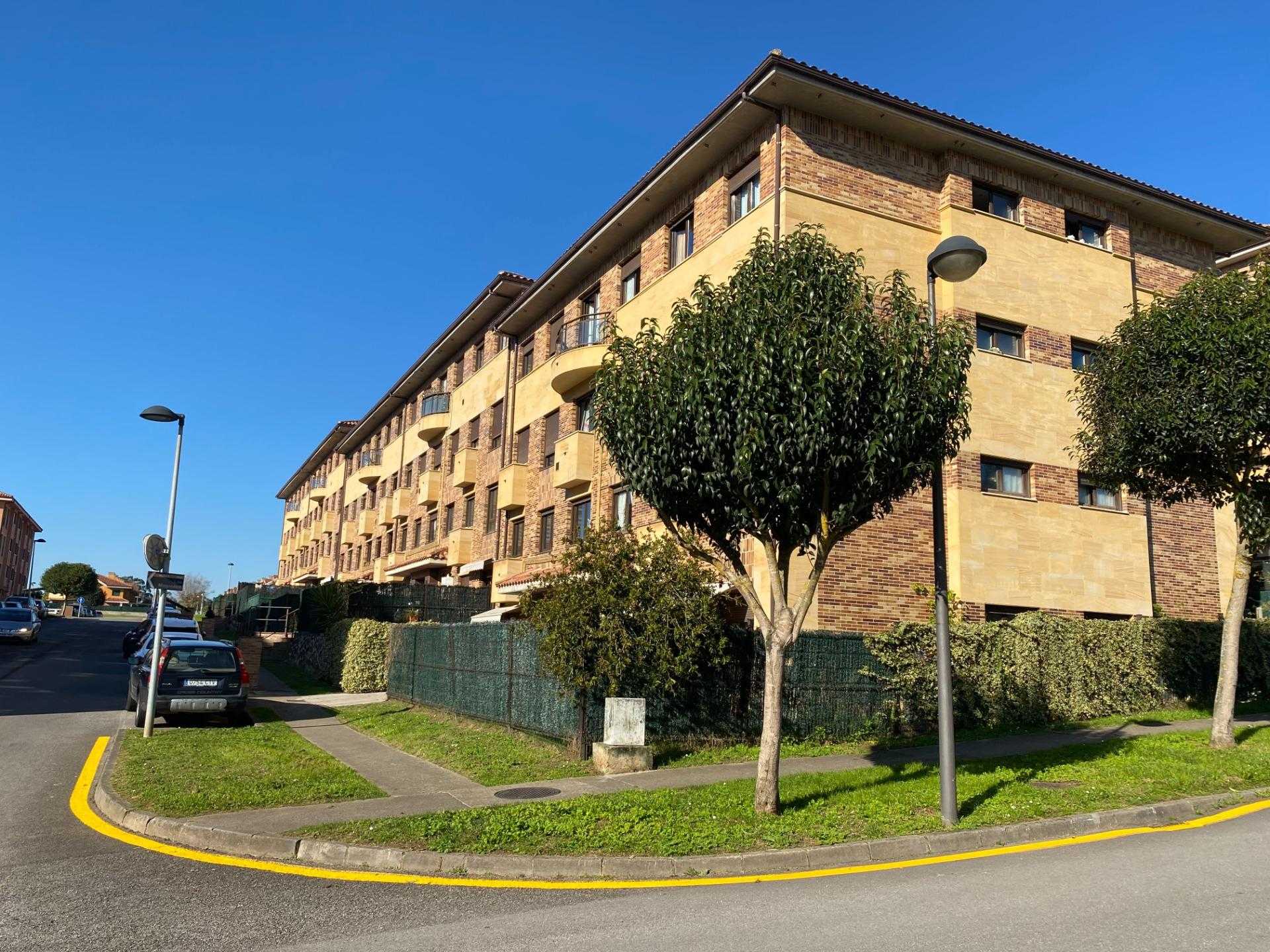 Condominium in Barganiza, Asturias 12542112