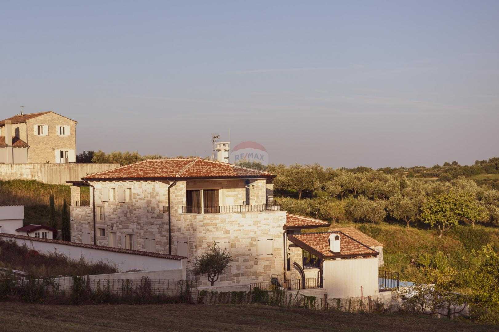 Casa nel Momjan, Istarska županija 12542584