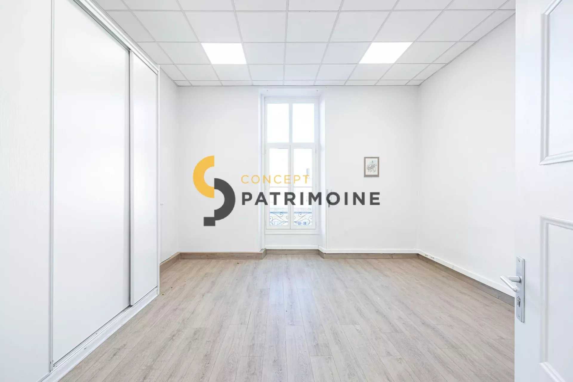 Büro im Nice, Provence-Alpes-Cote d'Azur 12542659