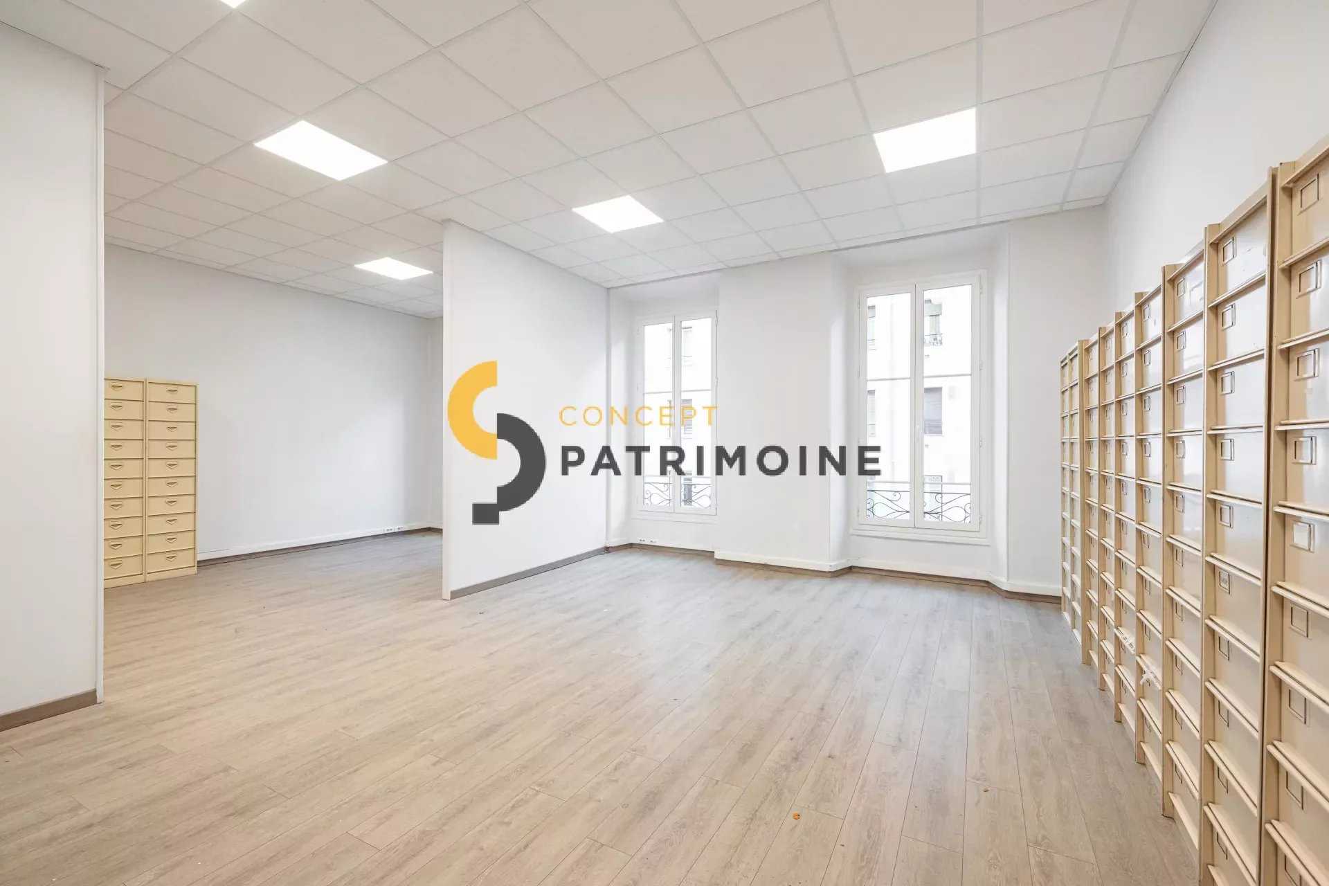 Office in Nice, Provence-Alpes-Cote d'Azur 12542659
