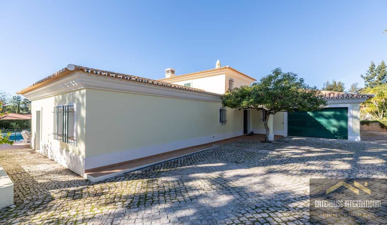 بيت في Quarteira, Faro 12543273