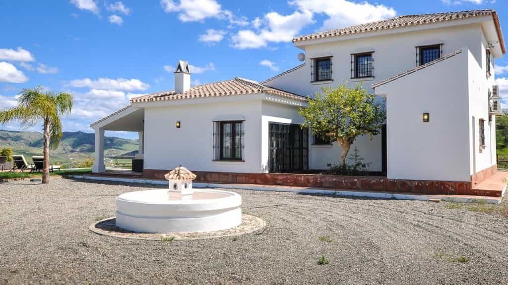 Hus i Pizarra, Andalusia 12543705