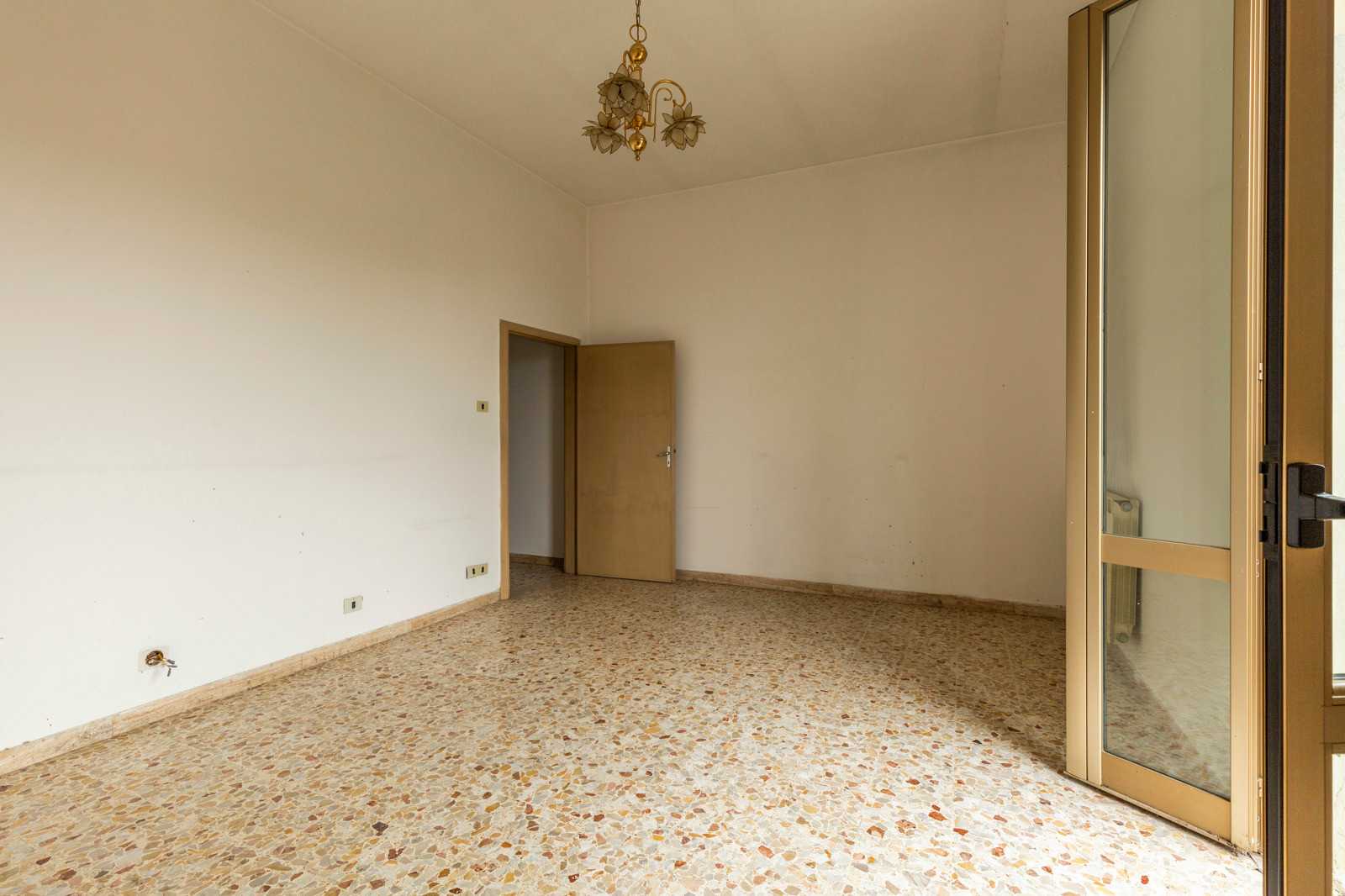 Condominium in San Quirico d'Orcia, Tuscany 12543706