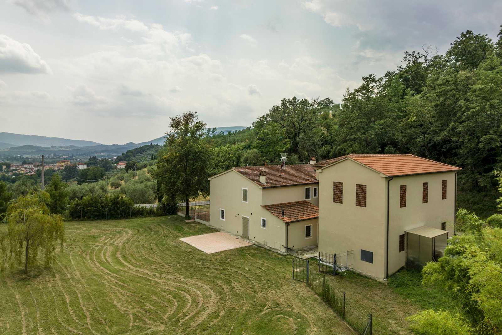 Rumah di Pistoia, Tuscany 12543708