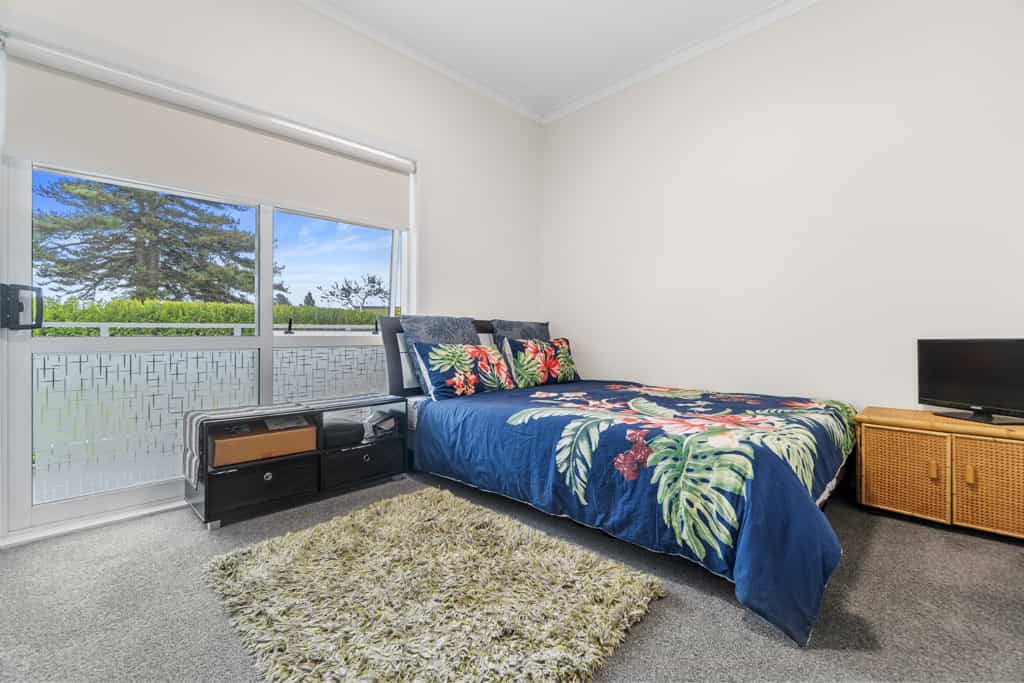 Condominium in Hamilton, Waikato 12543775