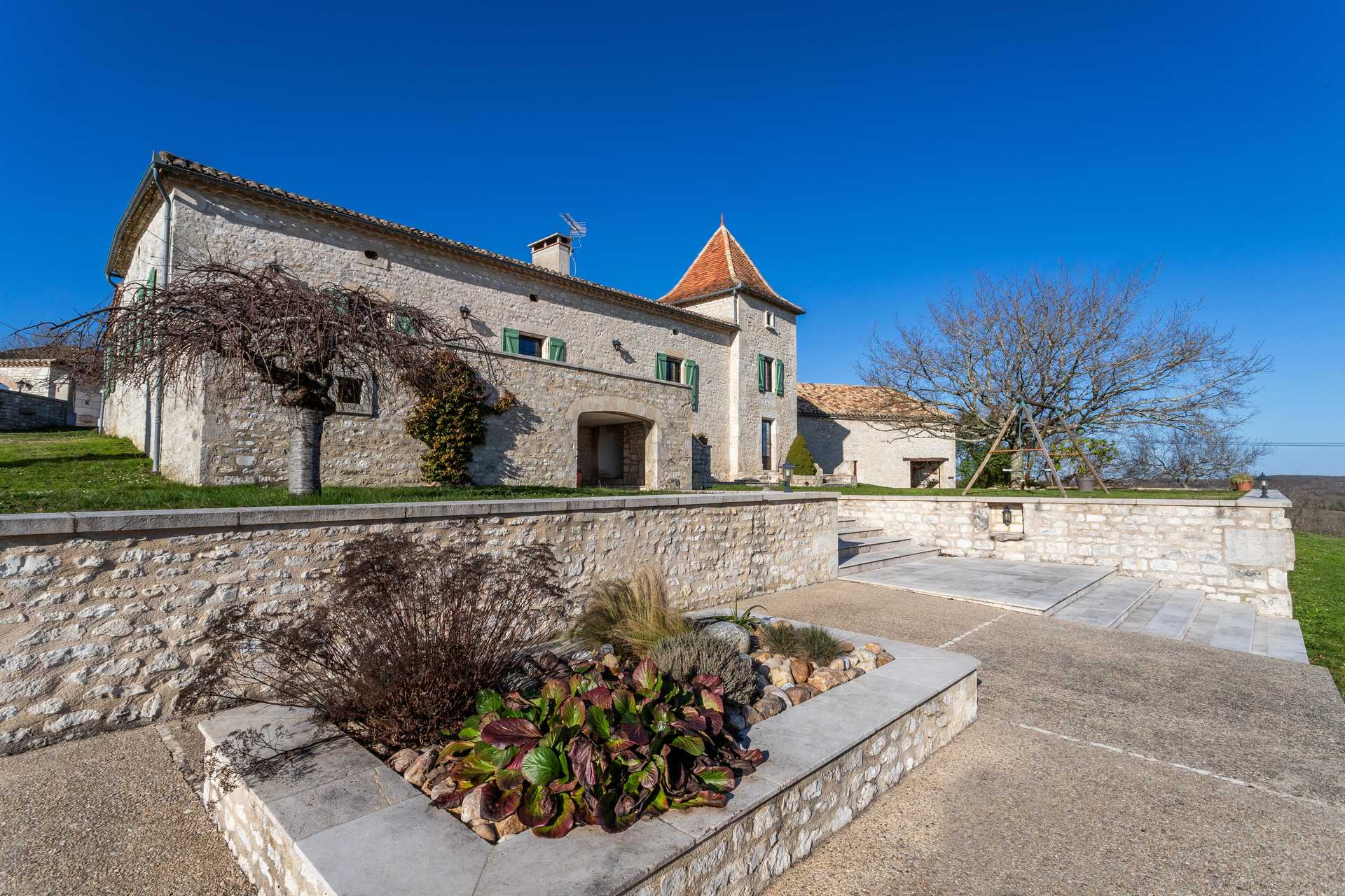 Hus i Saint-Daunes, Occitanie 12543796