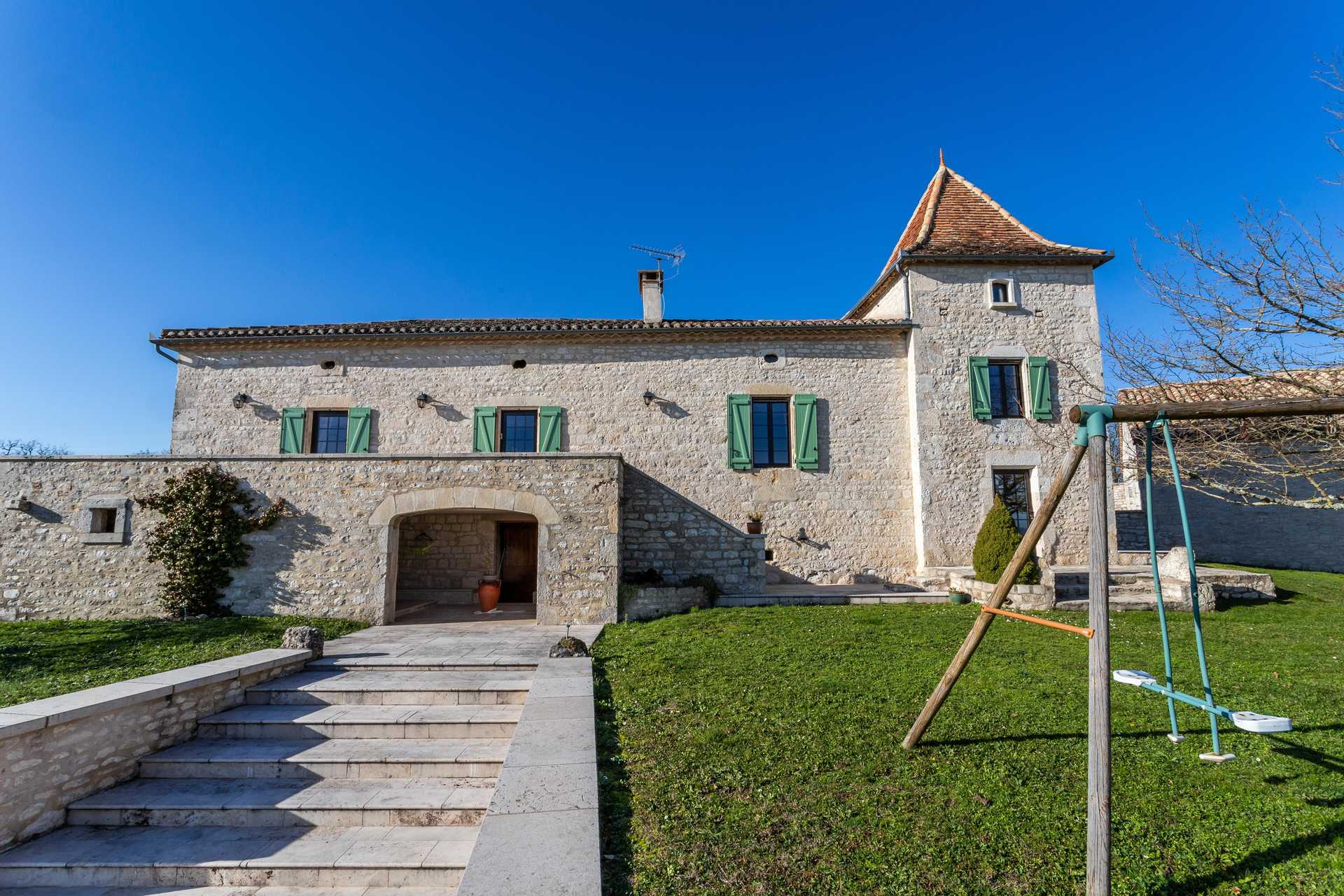 casa no Montcuq-en-Quercy-Blanc, Occitanie 12543796