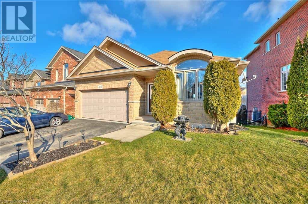 House in Lincoln, Ontario 12543835