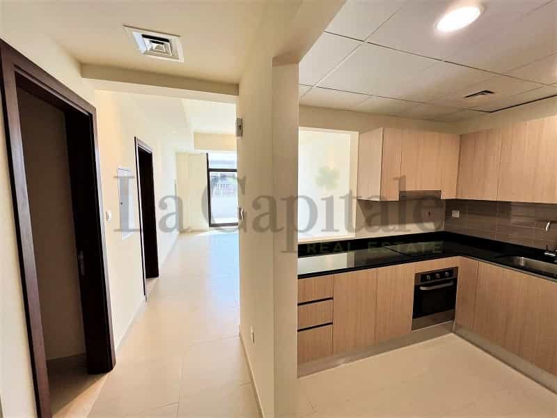 بيت في Dubai, Dubai 12543885