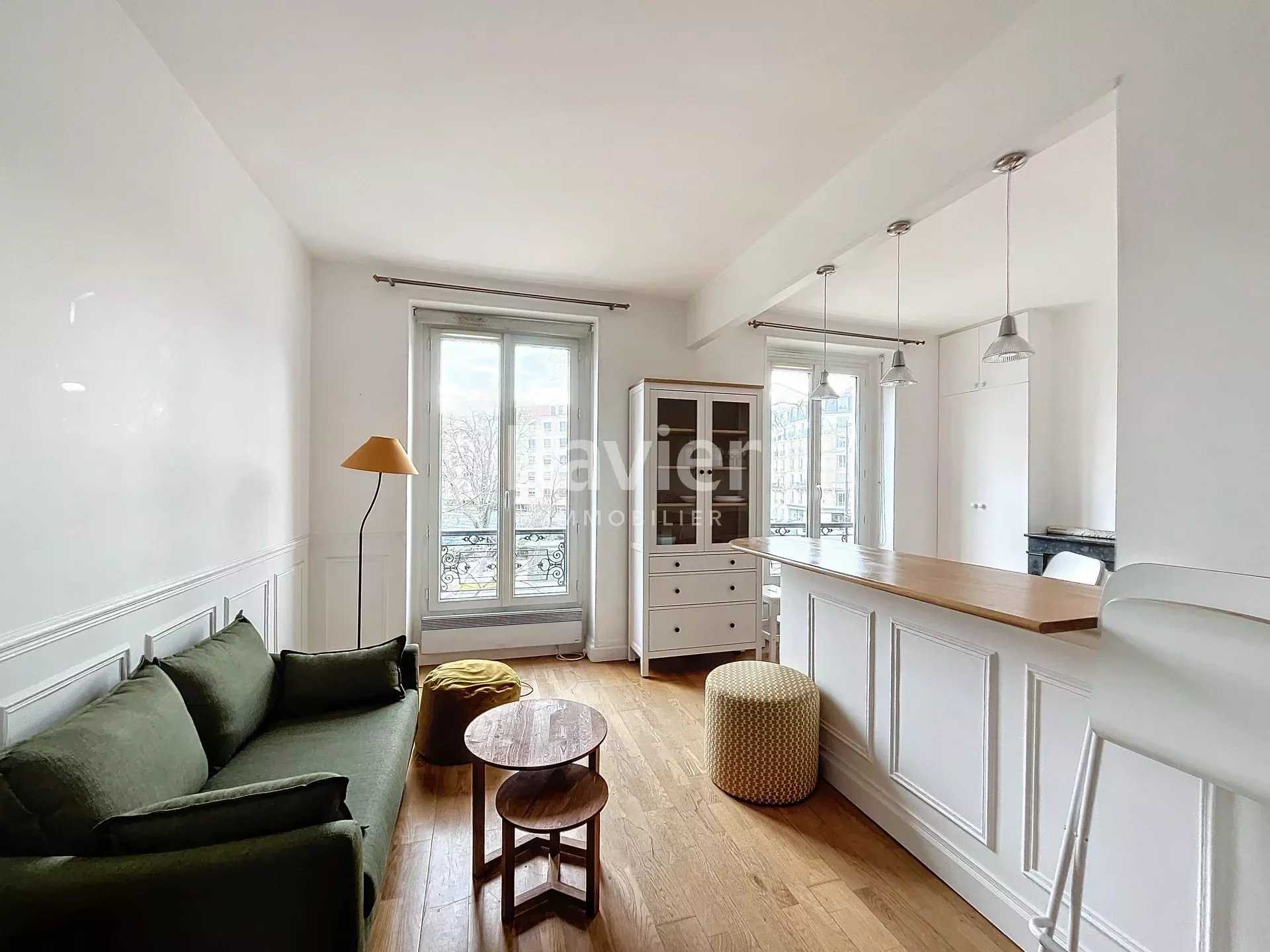 Condominium in Paris, Ile-de-France 12544508