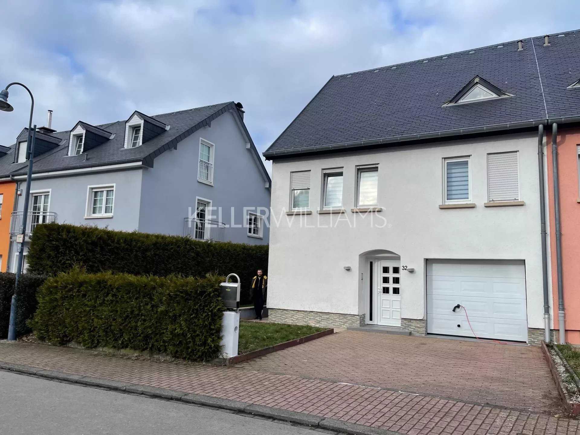 Meerdere huizen in Bertrange, Luxemburg 12544573