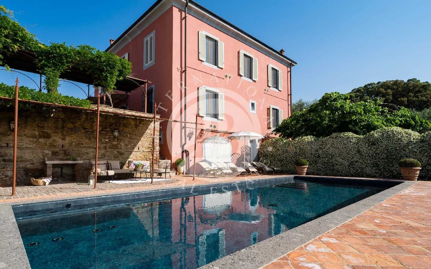 House in Peccioli, Tuscany 12544596