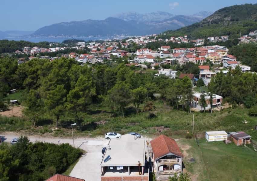 Tierra en Tivat, Tivat Municipality 12544680