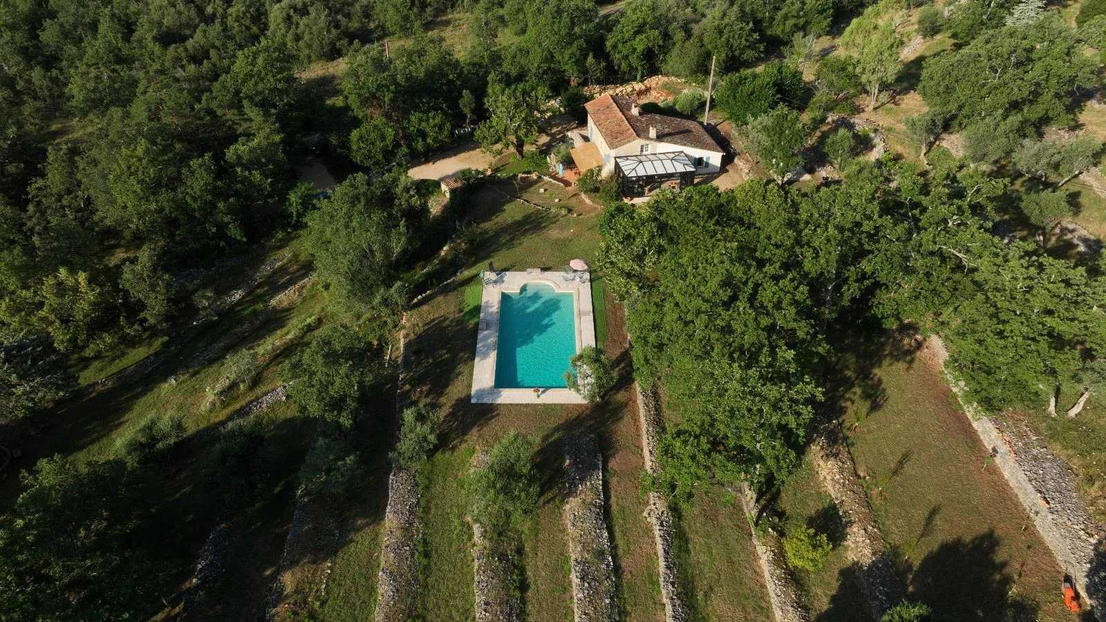 Hus i Mons, Provence-Alpes-Côte d'Azur 12545000