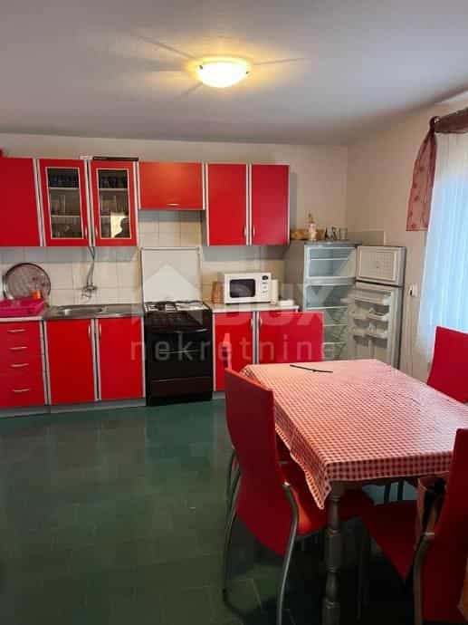 жилой дом в Obrovac, Zadar County 12545737