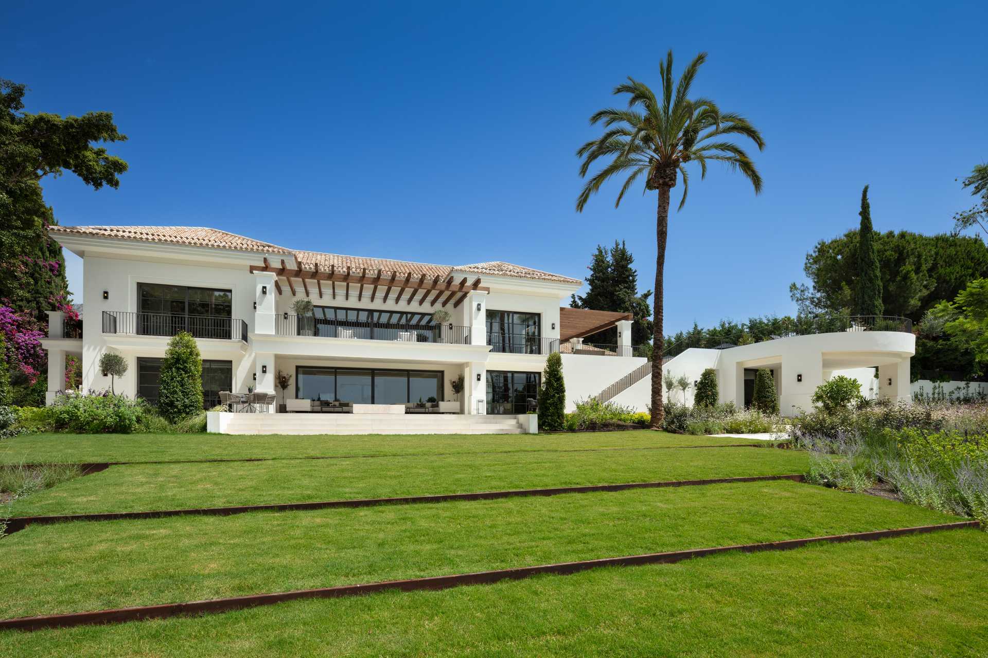 Будинок в Marbella, Andalucía 12545828