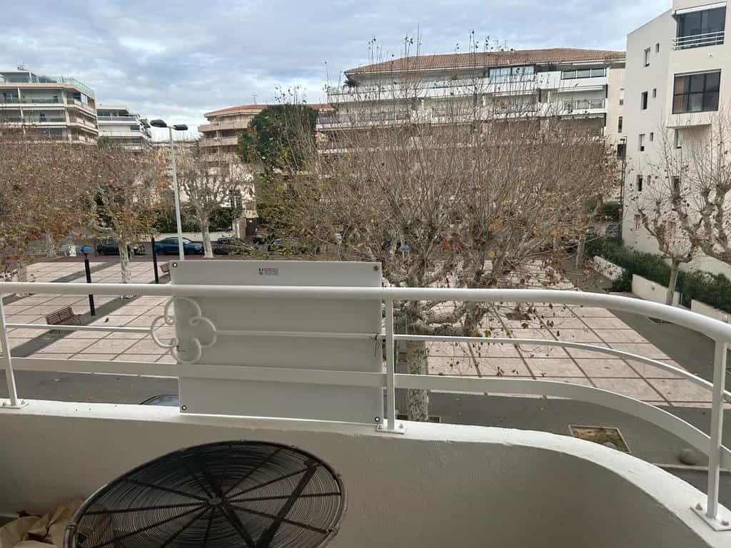 Kondominium di Cannes, Provence-Alpes-Cote d'Azur 12546506