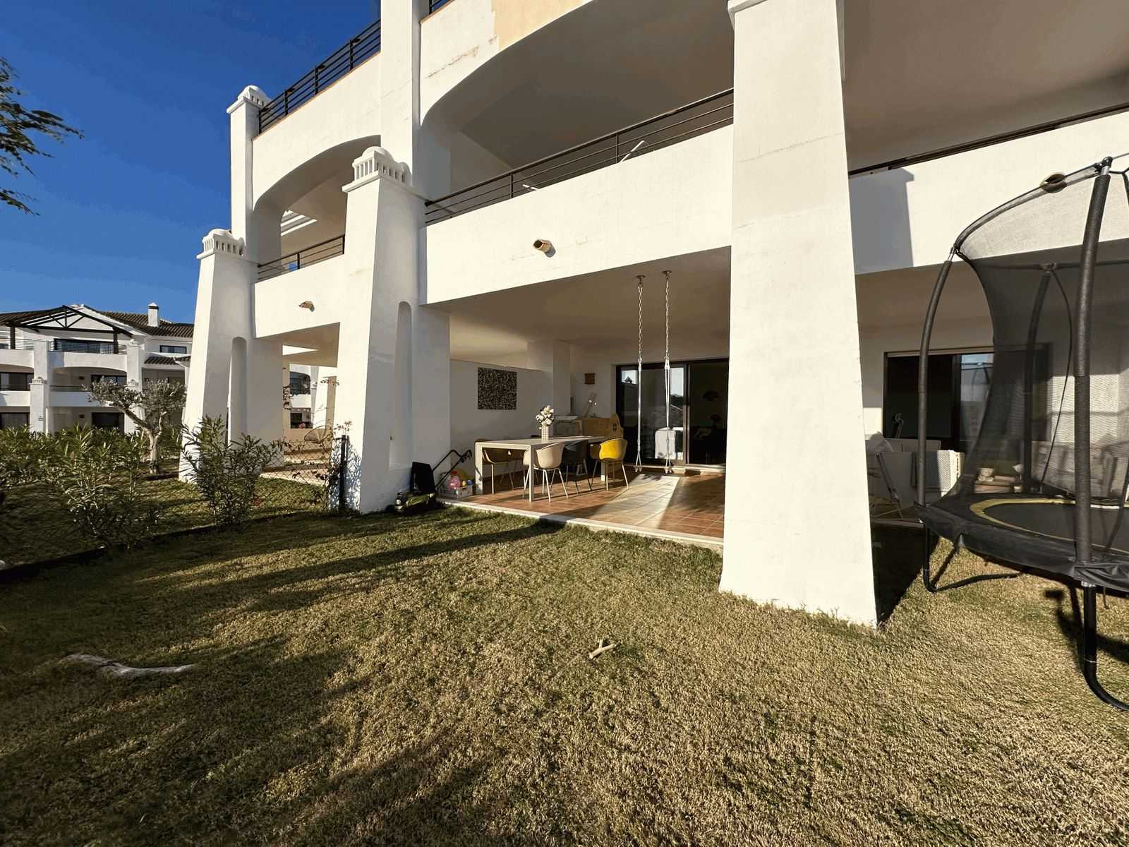 Condominium in Casares, Andalucía 12546629