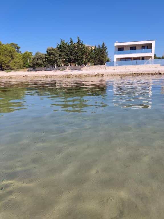 Haus im Zadar, Zadar County 12547923
