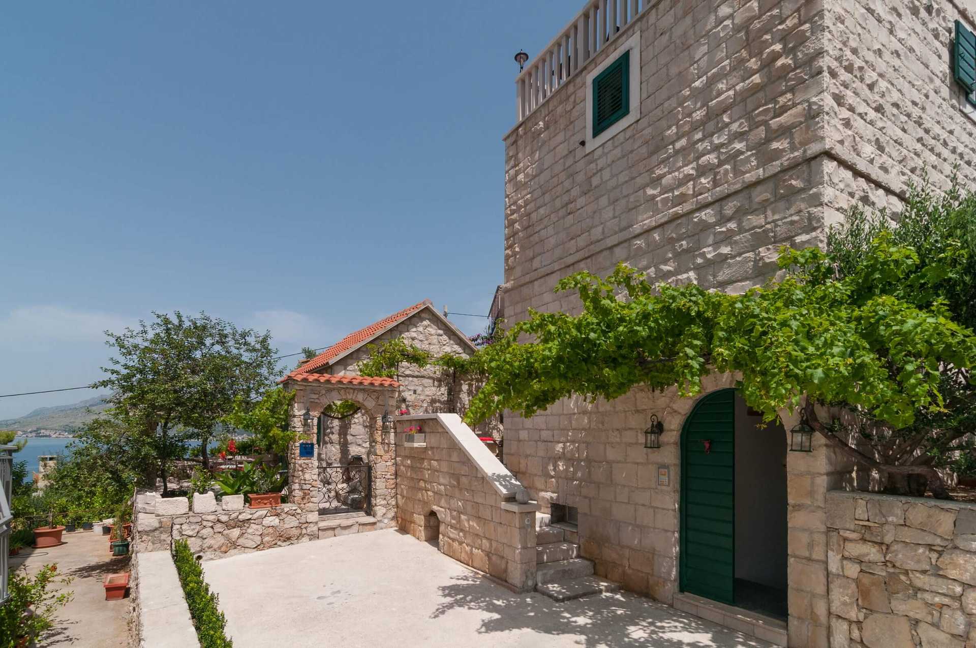 жилой дом в Omiš, Split-Dalmatia County 12547935