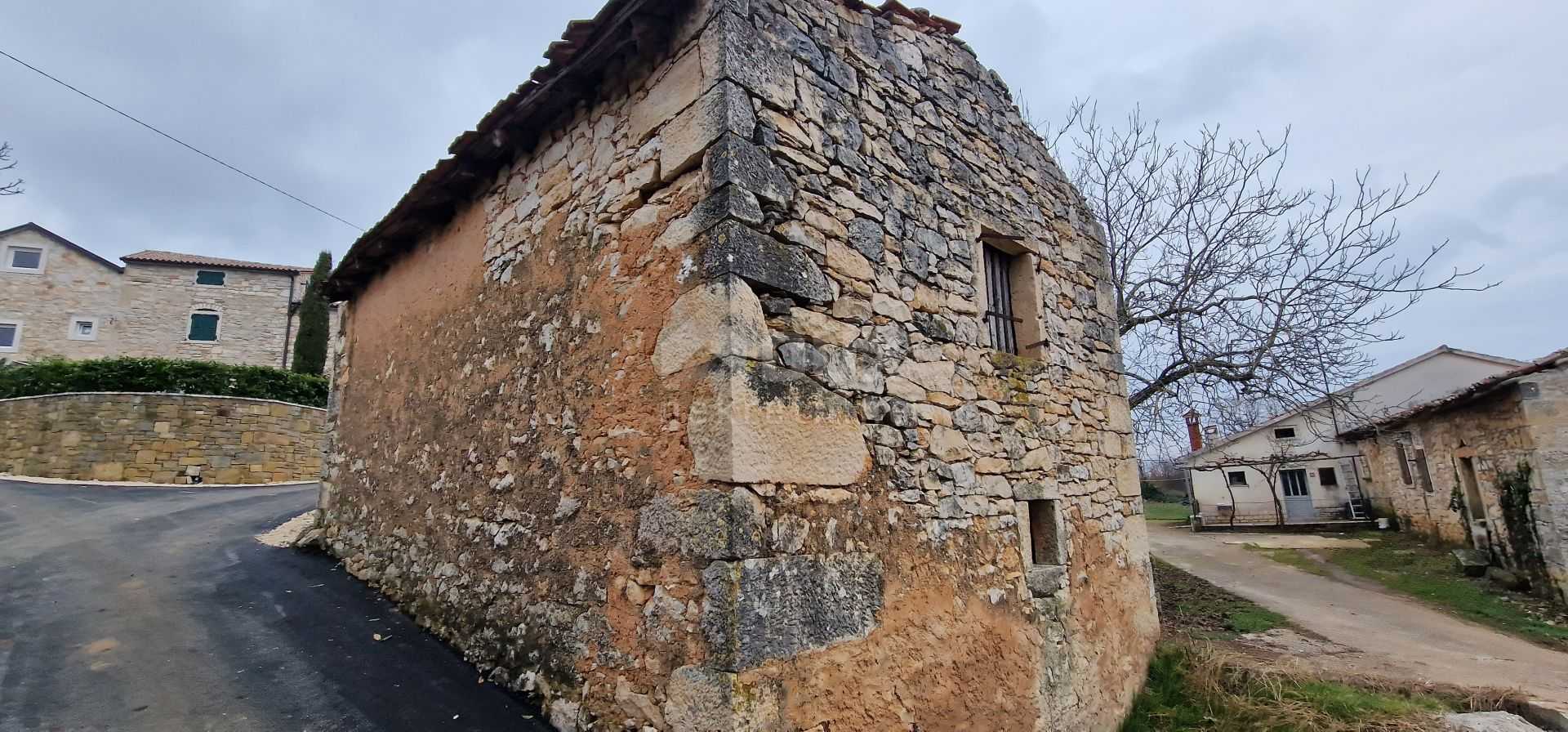 House in Motovun, Istarska Zupanija 12547973