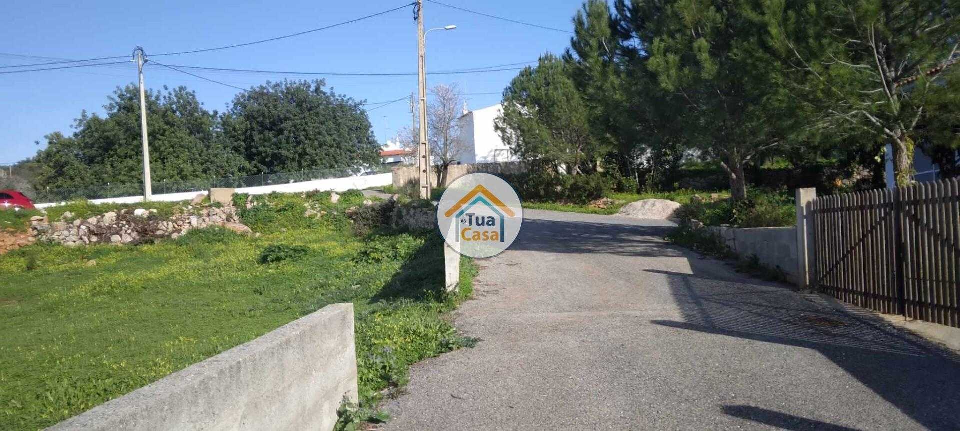 Land in São Brás de Alportel, Faro District 12548100