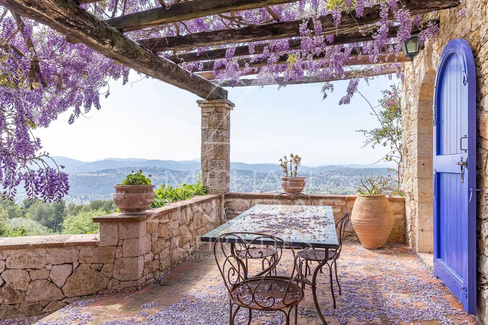 Haus im Cabris, Provence-Alpes-Côte d'Azur 12548600