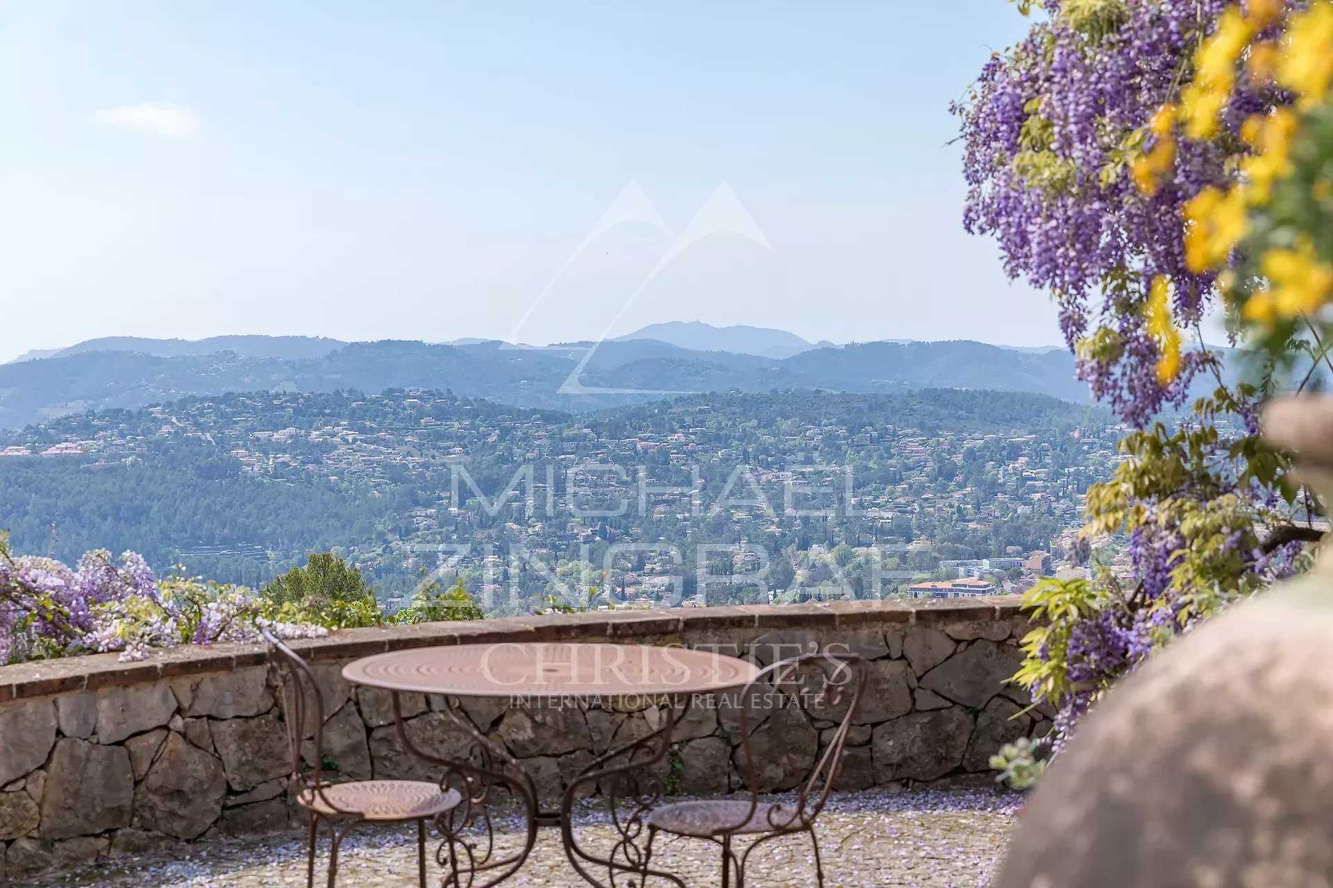 House in Cabris, Provence-Alpes-Cote d'Azur 12548600