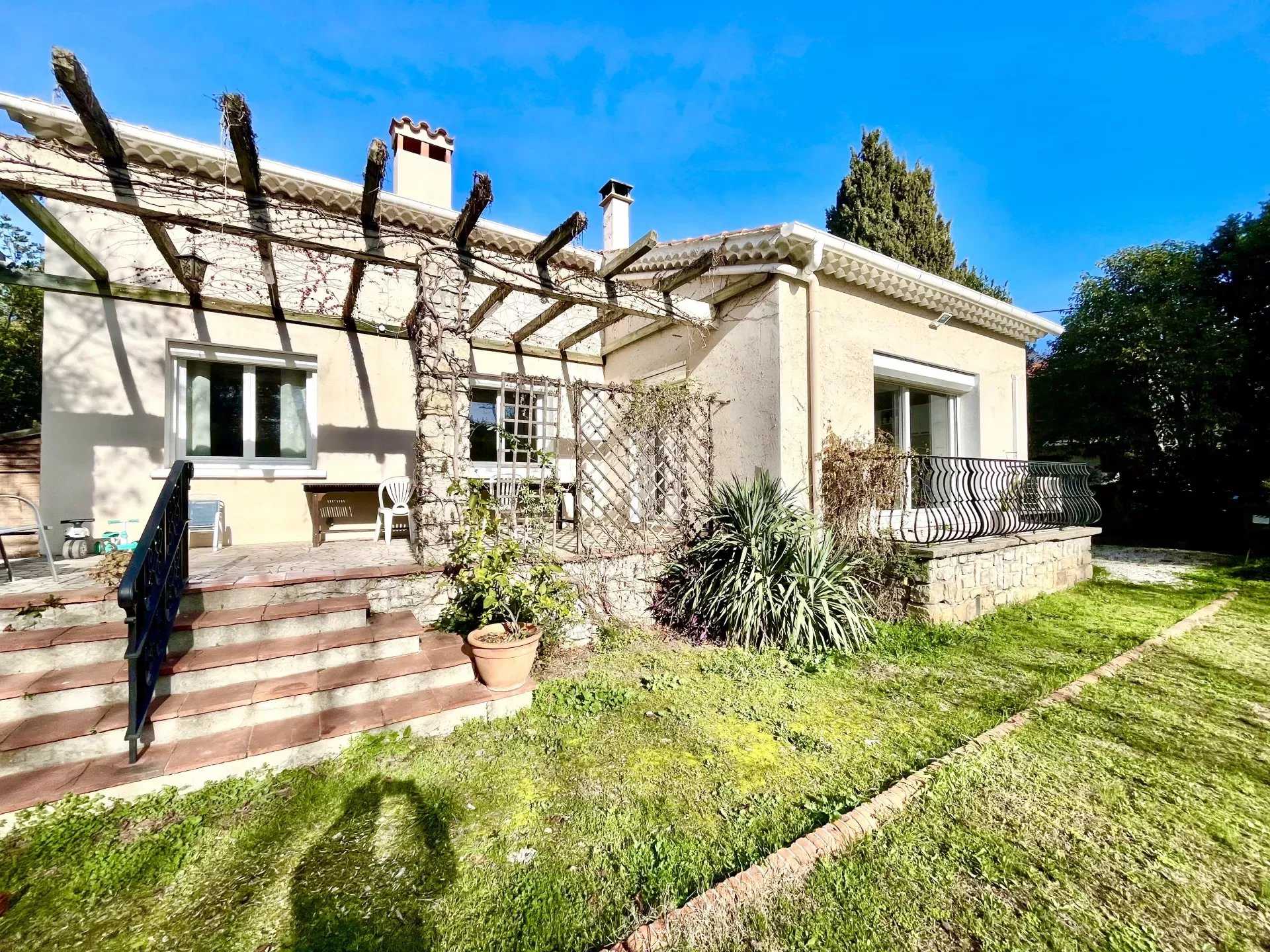 Hus i La Palasse, Provence-Alpes-Cote d'Azur 12548655