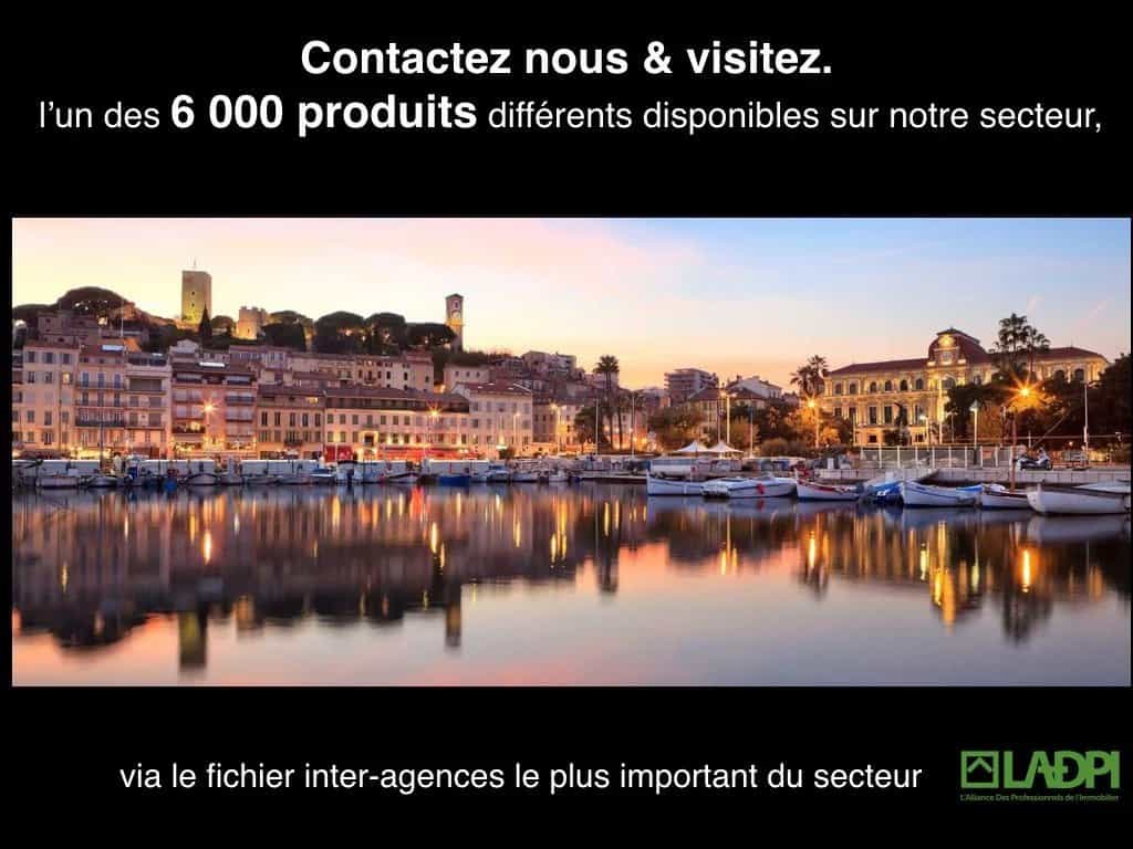 Condominium in Cannes, Provence-Alpes-Cote d'Azur 12548681