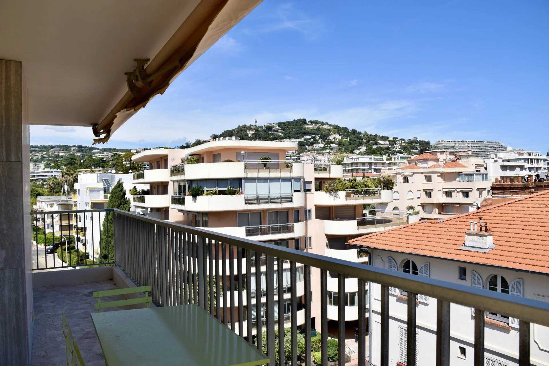 Condominio en Cannes, Alpes-Maritimes 12548688