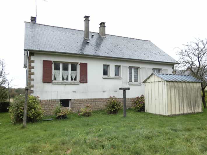 Dom w Grandparigny, Normandie 12549086