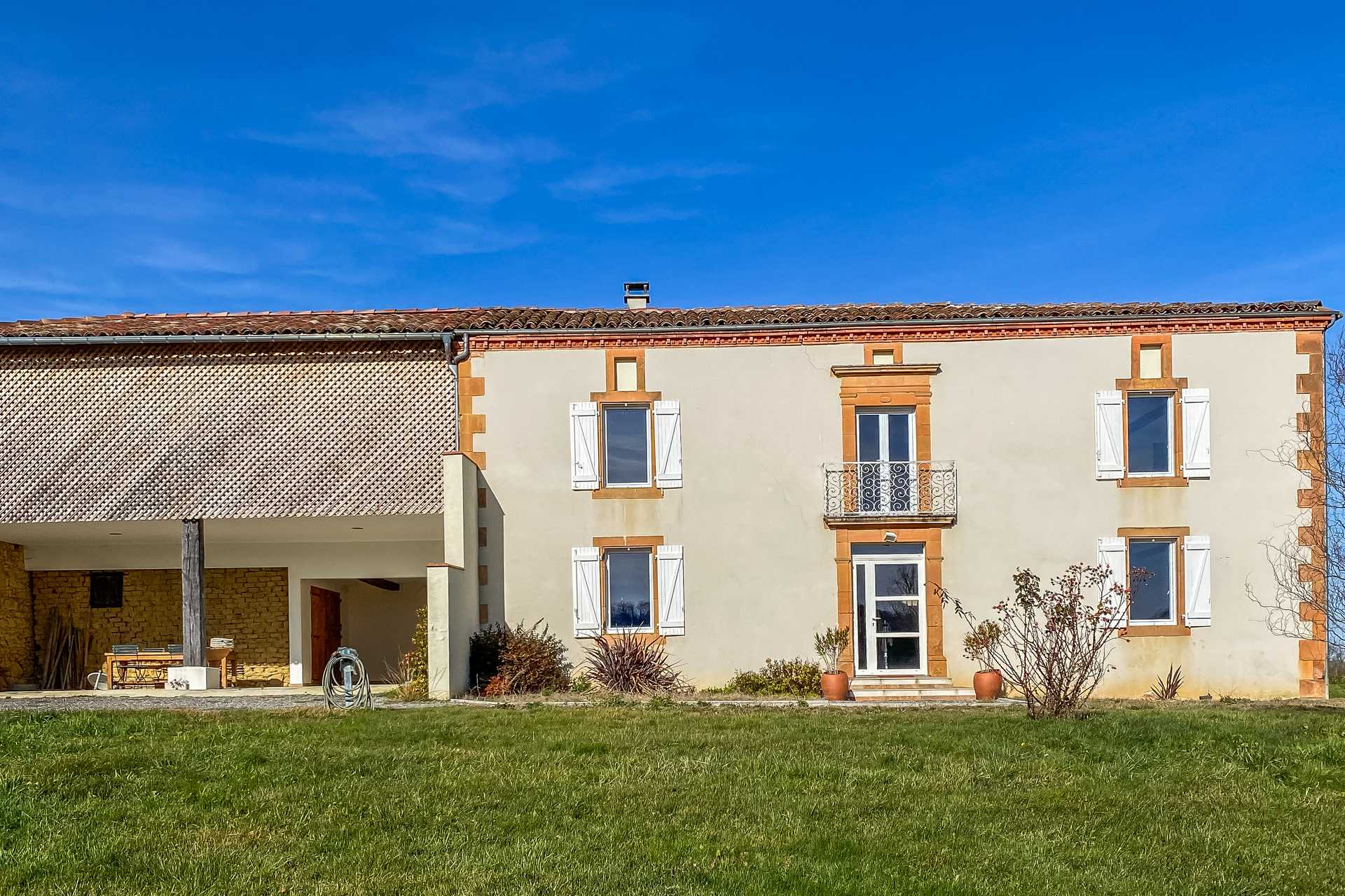 House in Villeneuve-de-Riviere, Occitanie 12549631