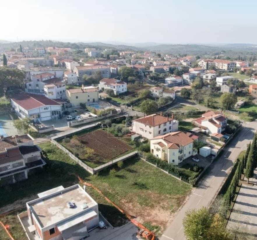 Tanah dalam Rovinj, Istarska Zupanija 12549848