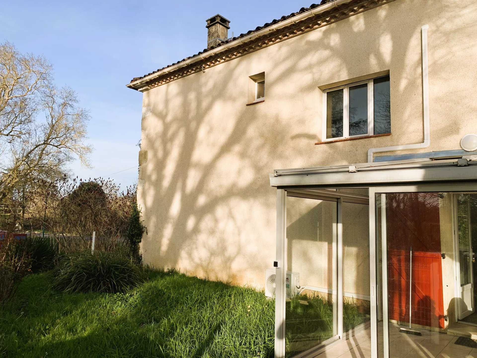 住宅 在 Beaucaire, Gers 12550537
