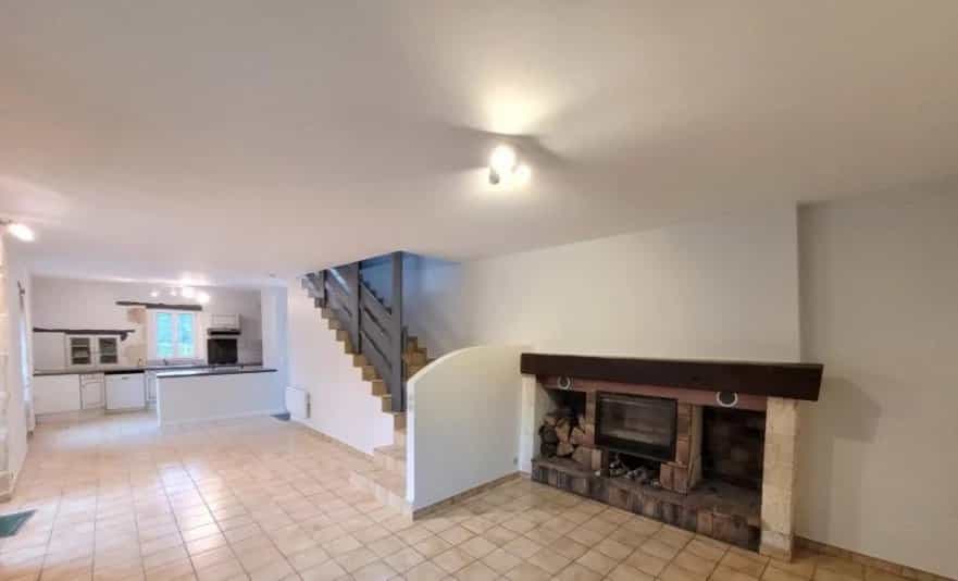 Residential in Beaucaire, Gers 12550537