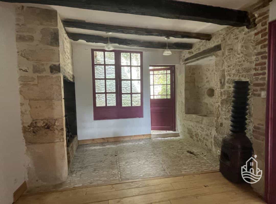 Talo sisään Montignac, Nouvelle-Aquitaine 12551337