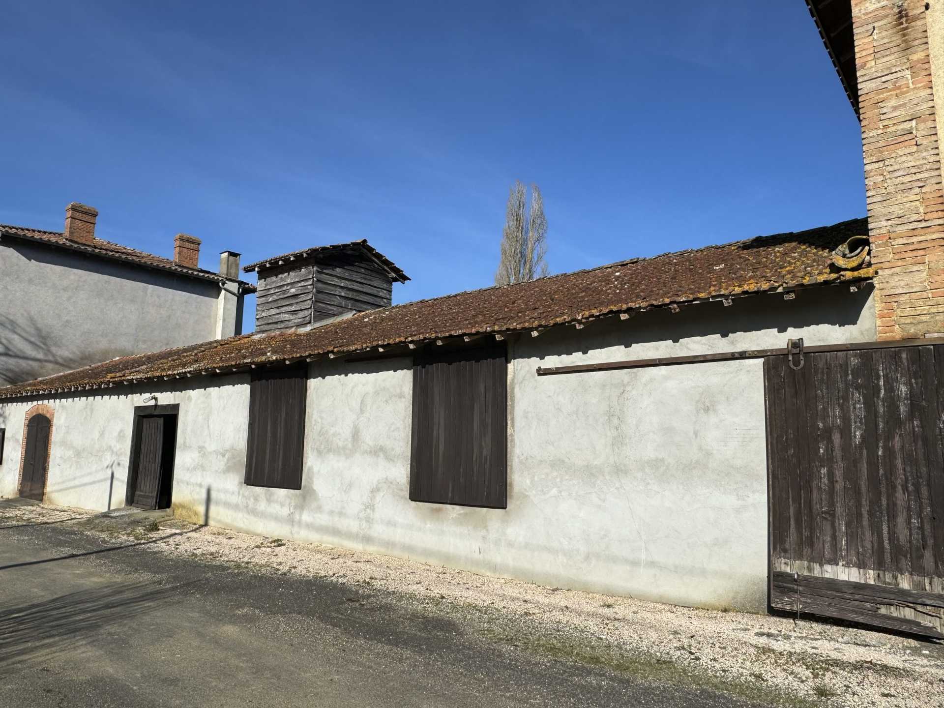 Hus i Boulogne-sur-Gesse, Occitanie 12551357