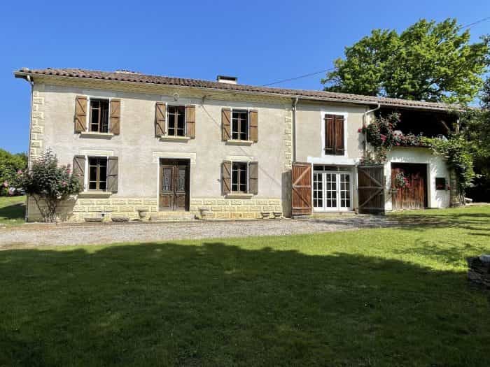 House in Boulogne-sur-Gesse, Occitanie 12551359