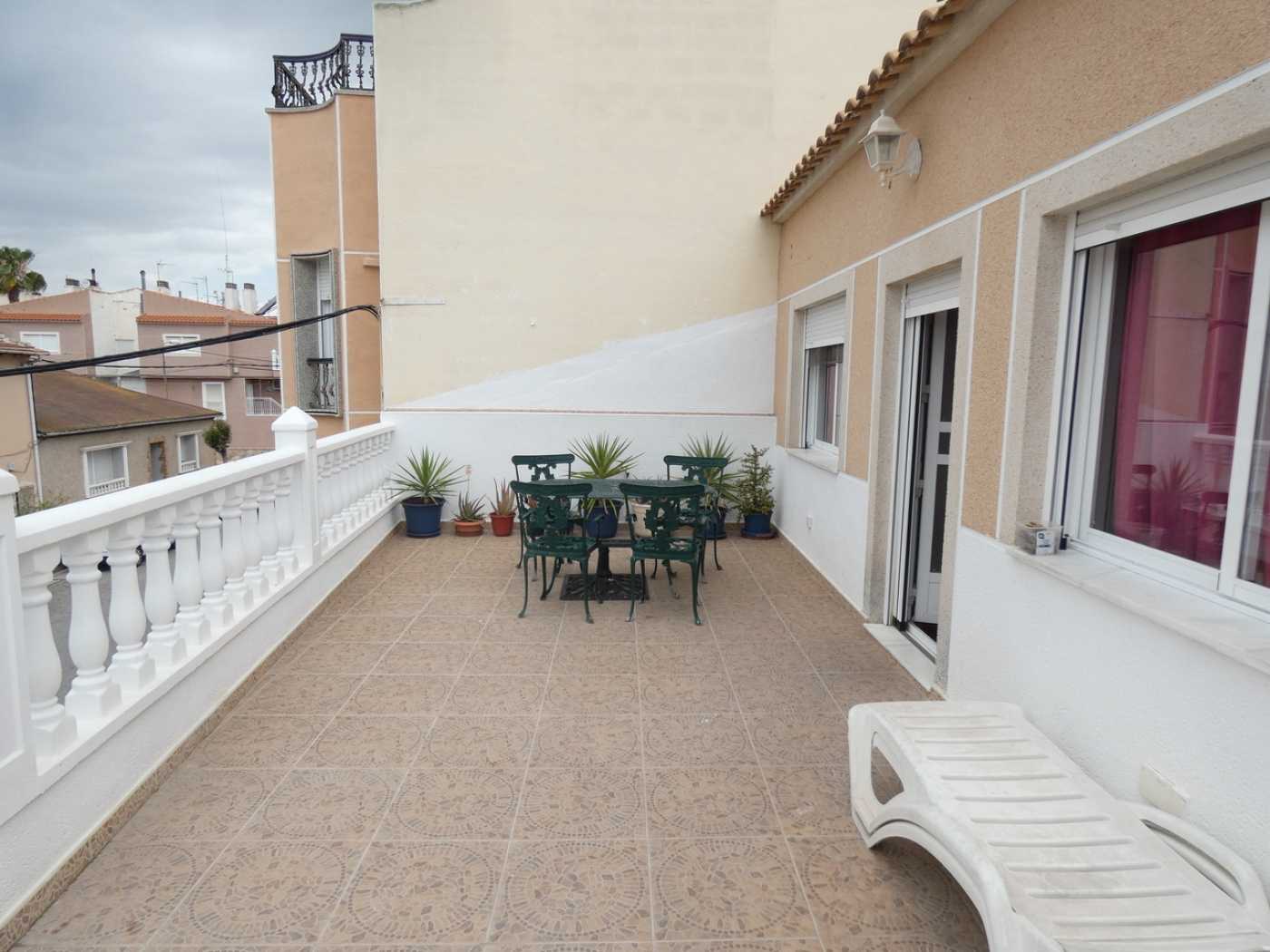 rumah dalam Jacarilla, Comunidad Valenciana 12552368