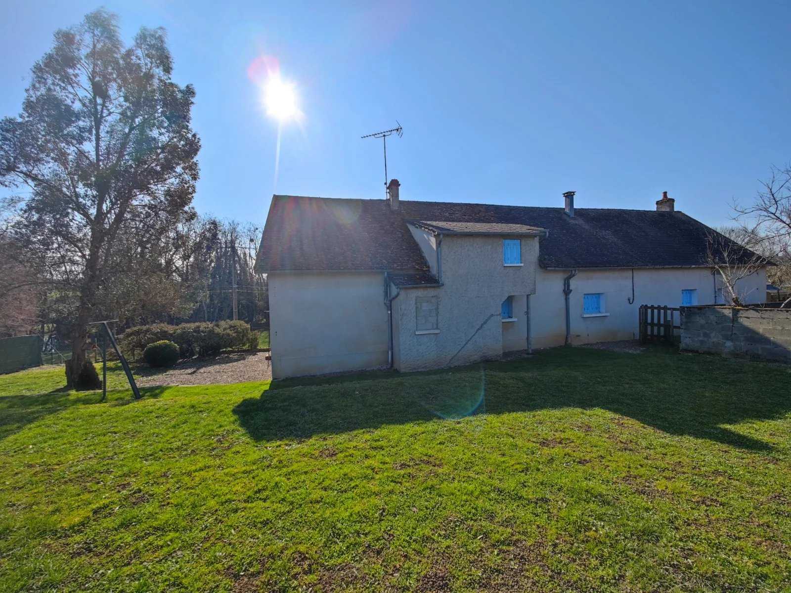 Casa nel Tamnay-en-Bazois, Borgogna-Franca Contea 12552457