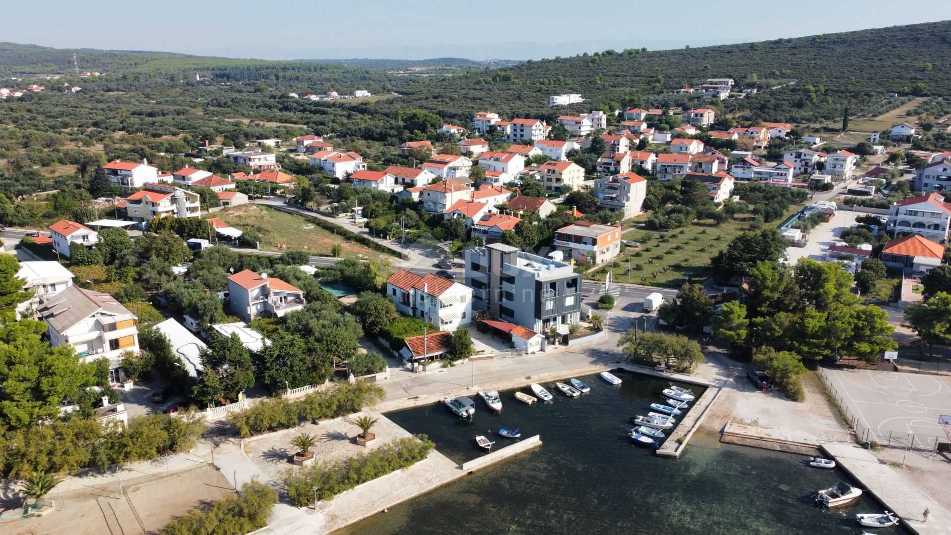 Eigentumswohnung im Sukosan, Zadarska Zupanija 12554073