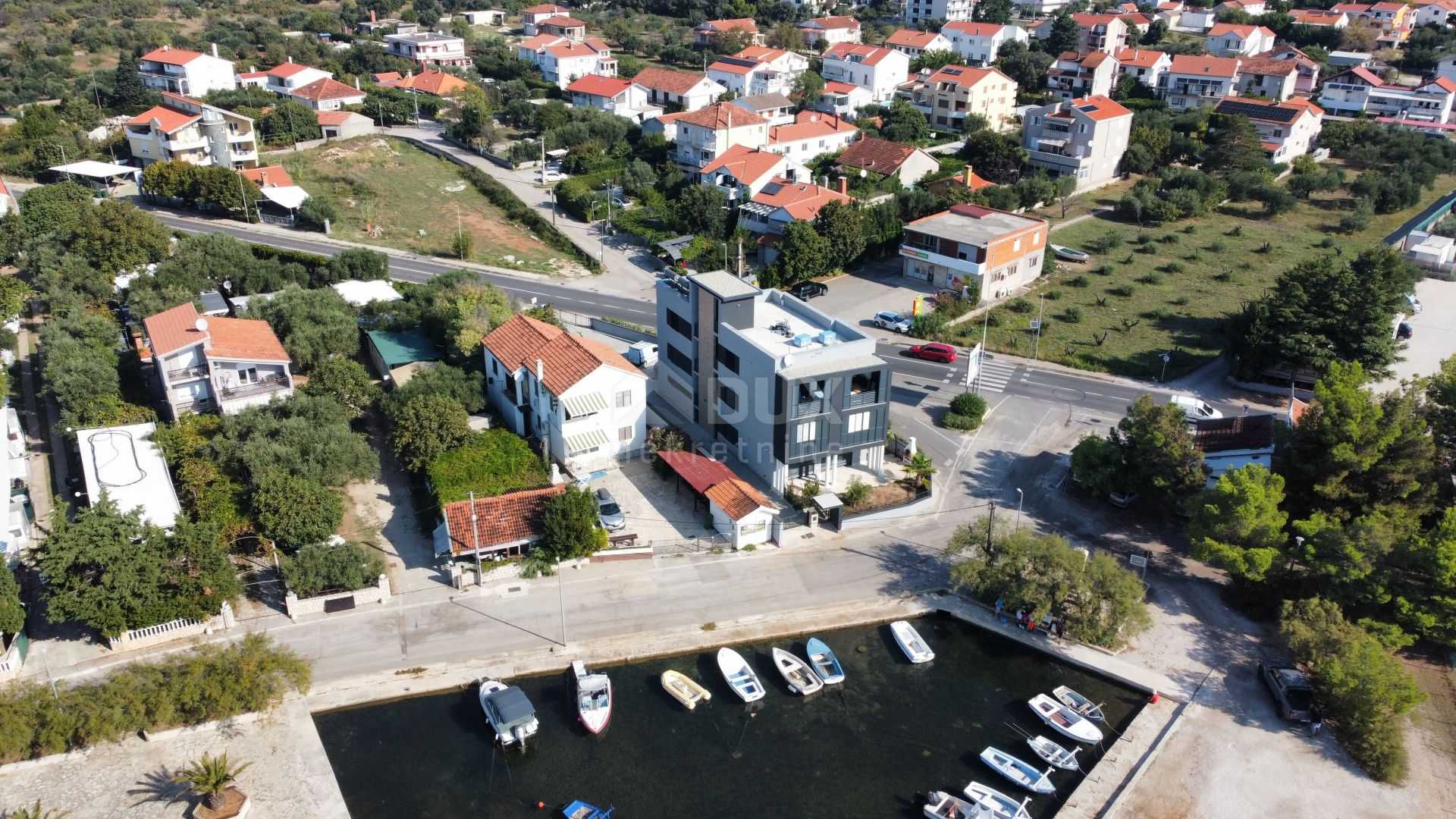 Condominium dans Sukosan, Zadarska Zupanija 12554073