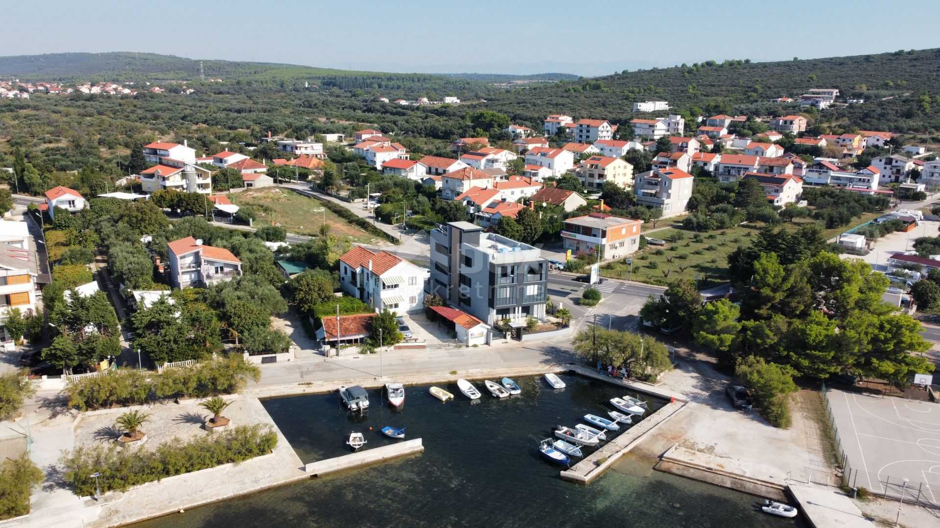 Eigentumswohnung im Sukosan, Zadarska Zupanija 12554078