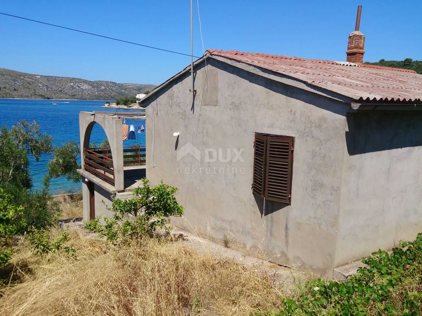 casa en Preko, Zadarska Županija 12554081