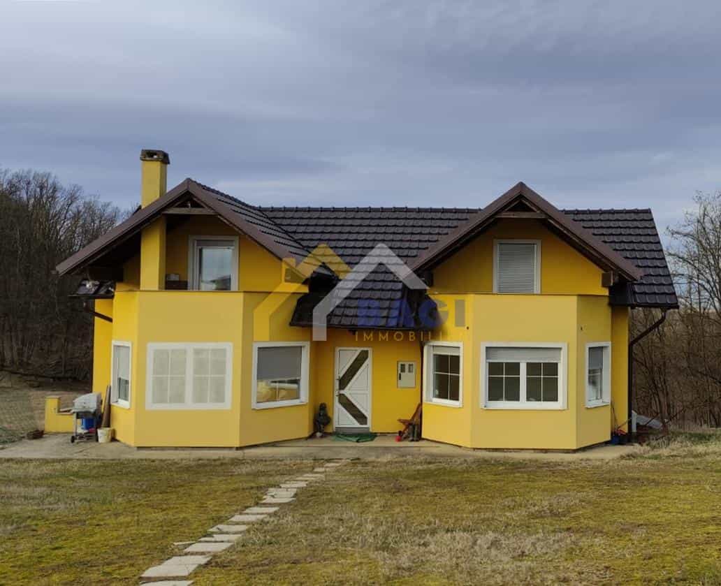 Huis in Kriz, Zagrebacka Zupanija 12554510