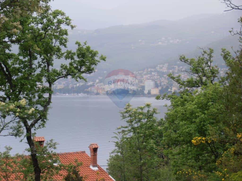 土地 在 Rijeka, Primorsko-goranska županija 12554735