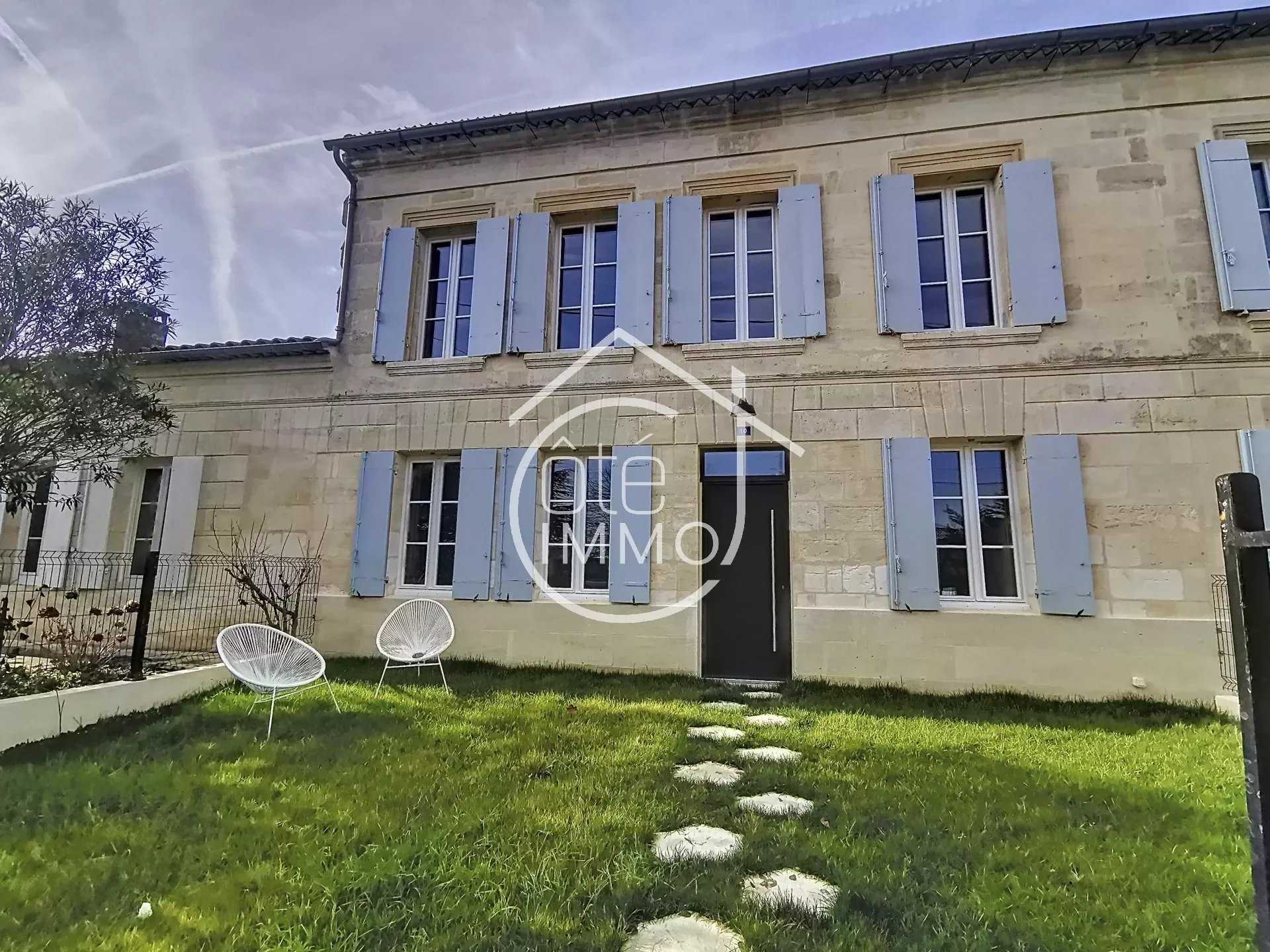 Asuinrakennus sisään Libourne, Gironde 12554916