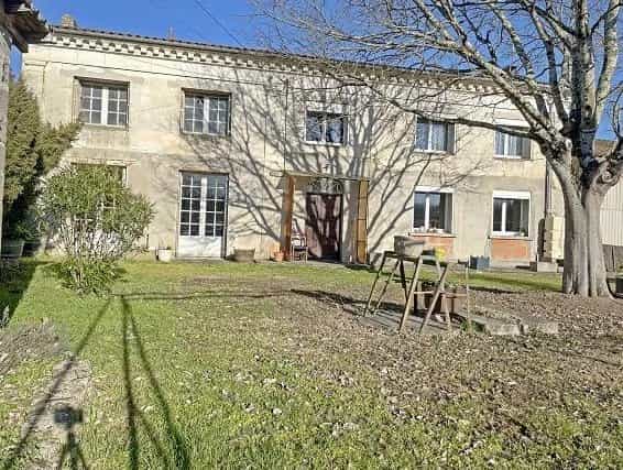 House in Libourne, Gironde 12554927
