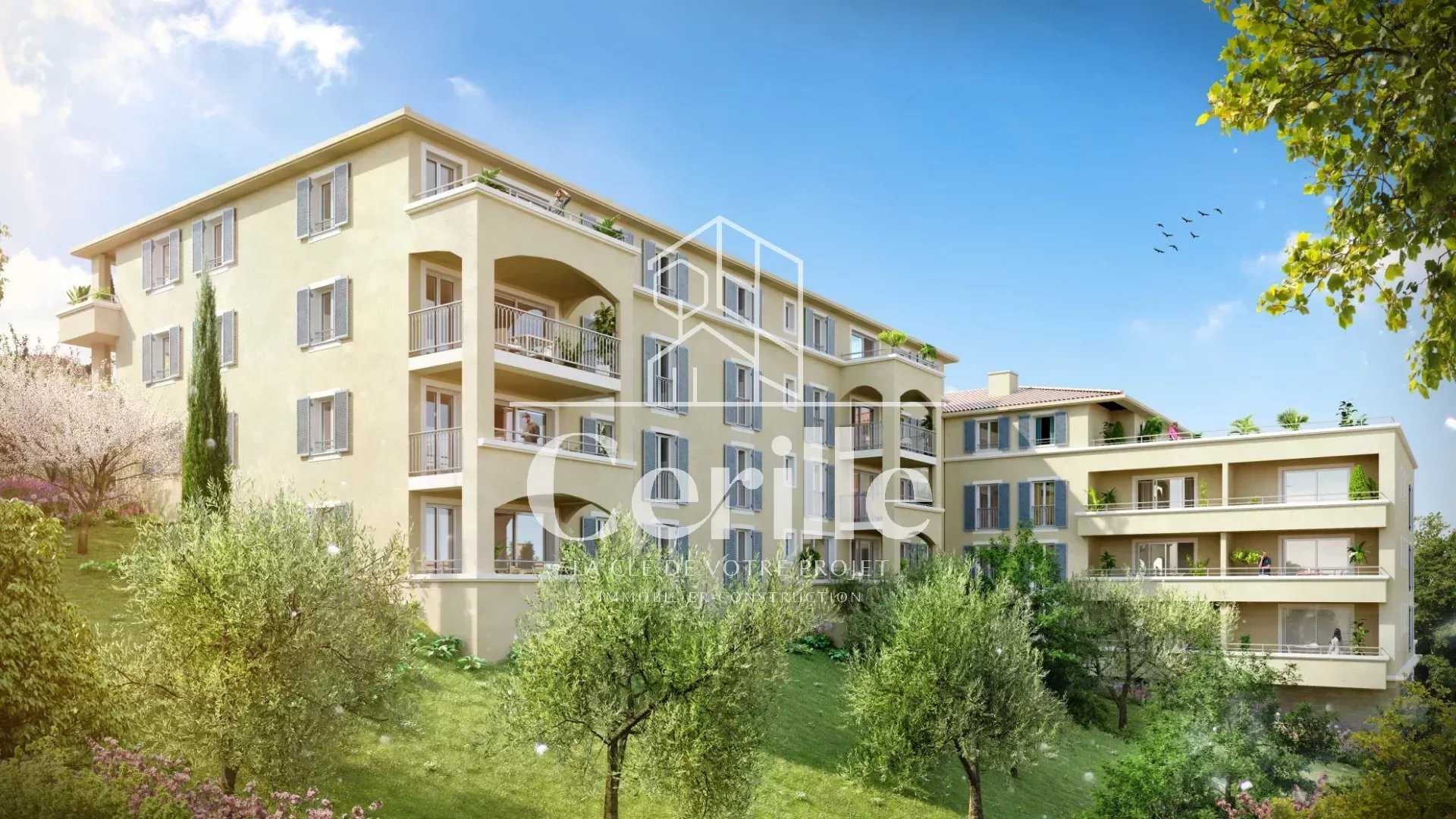 Condominium in Les Gervais, Provence-Alpes-Cote d'Azur 12554942